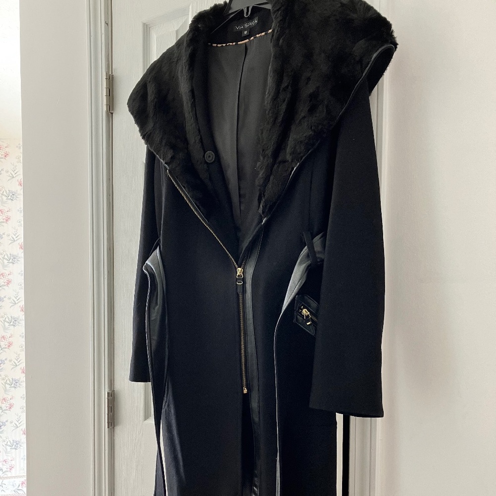 Winter hooded coat